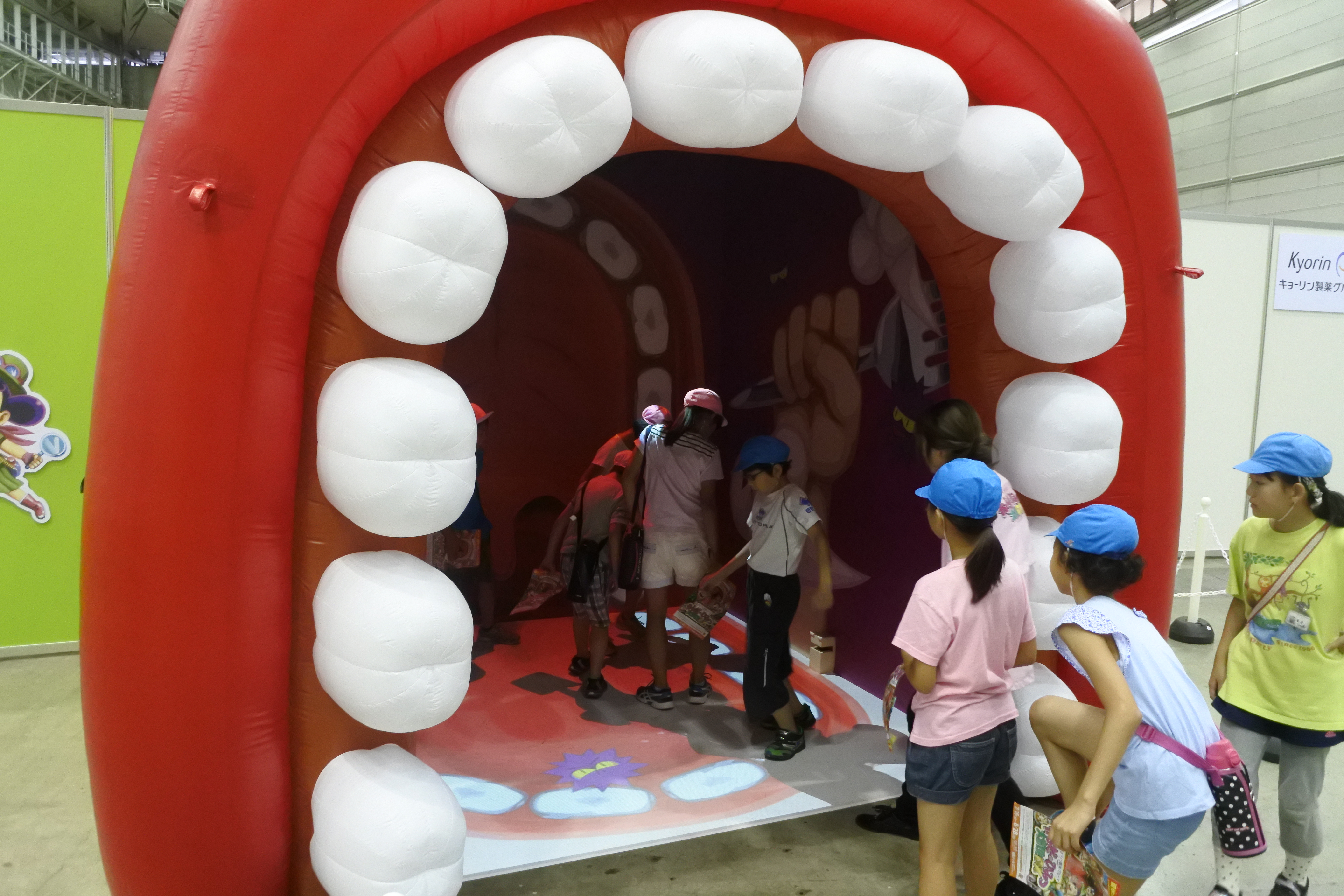 おくちのバイキンやっつけ隊